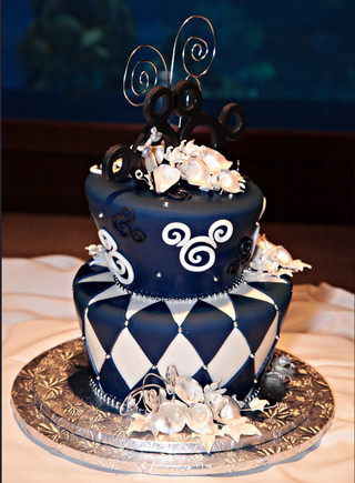 Wedding cake for Brandi from Braile Chiropractic in West Cobb GA